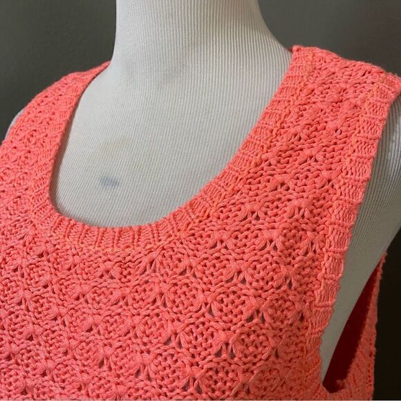 Forever 21 Neon Orange Sherbet Sleeveless Knit Top - Picture 2 of 9